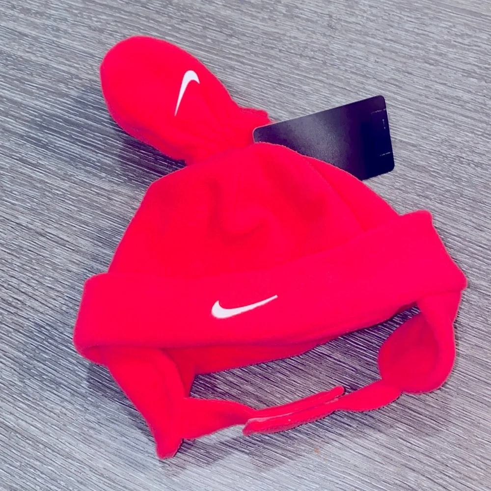 Nike Baby Hot Pink Toboggan & Glove Set
